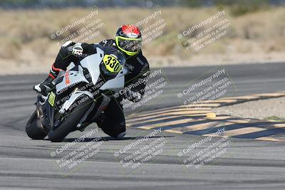 media/Oct-13-2025-Moto Forza (Mon) [[a66d839500]]/2-A Group/Session 3 (Turn 16)/